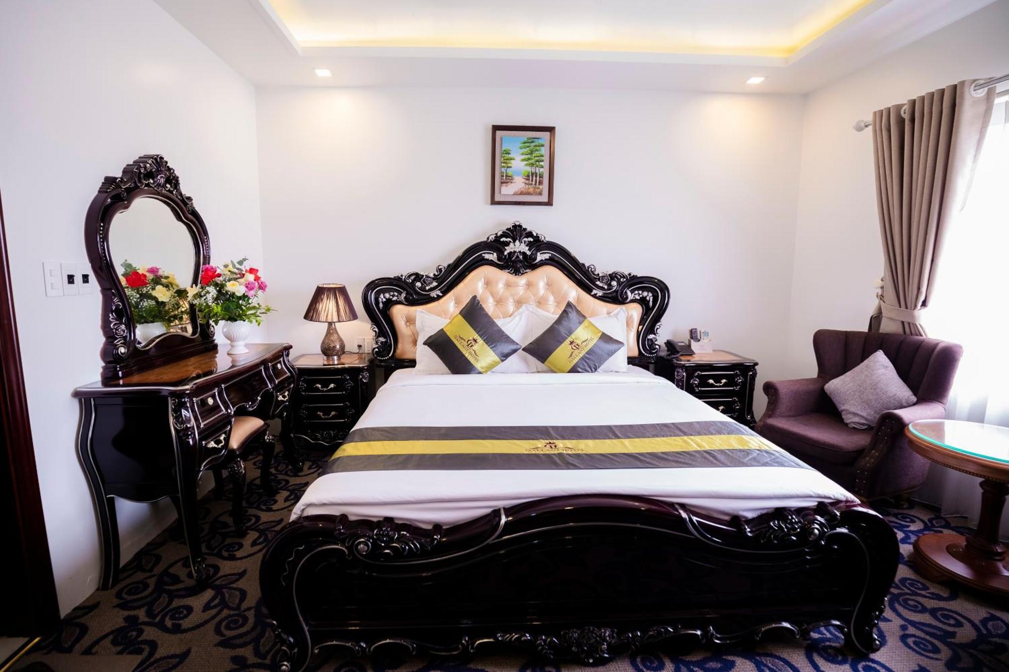 Gallant Hotel - 154 Ngo Gia Tu Hải Phòng Extérieur photo